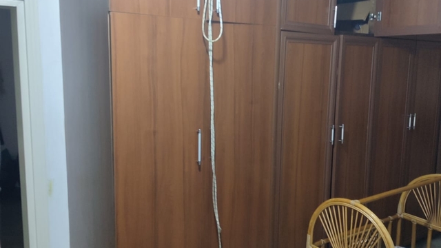 2 çocuk annesi, evde ölü bulundu