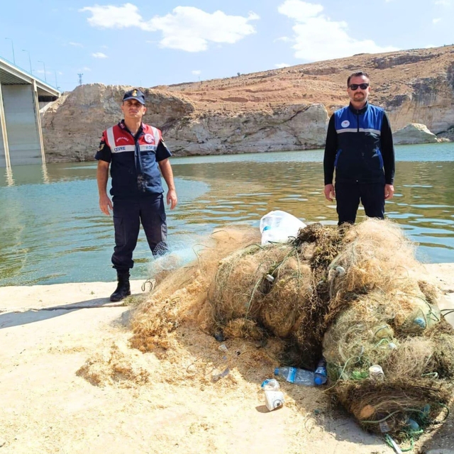 Batman'da 3 bin 500 metre hayalet ağ ele geçirildi