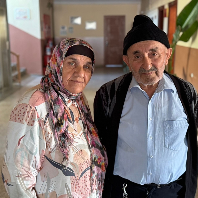 İsrail'in yasa dışı alıkoyduğu aktivistlerden Tevhit Yıldız'ın babası, oğlu...