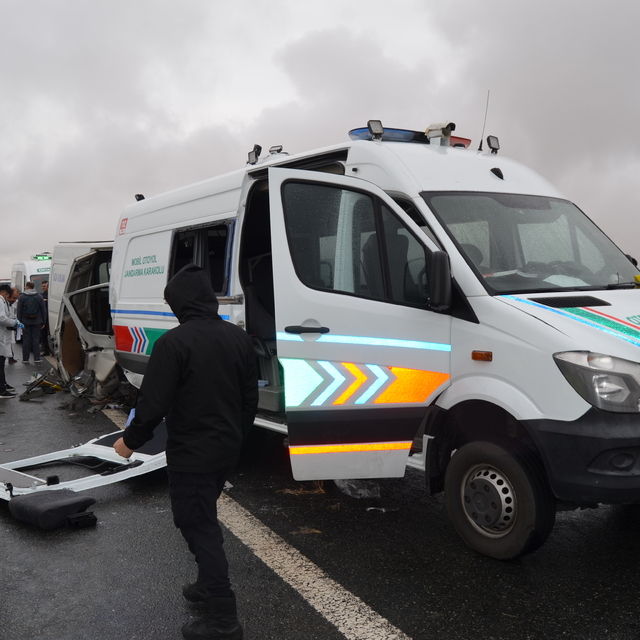 Aksaray'da, 2 askerin şehit olduğu kazada, ölen sivil sayısı 2'ye çıktı