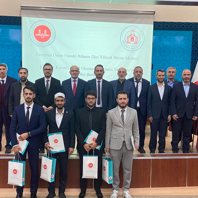 Erzurum'da "Kur'an'ı Güzel Okuma ve Anlama 7. Bölge Yarışmaları" yapıldı