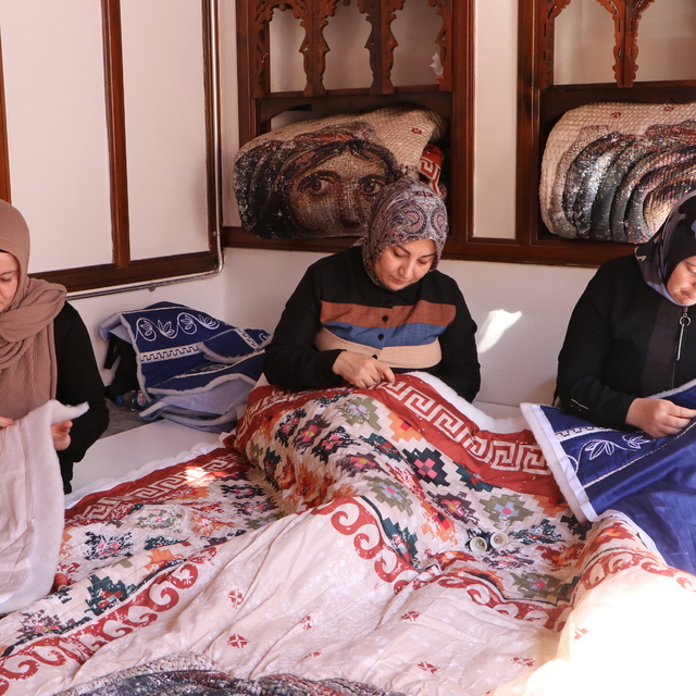 Kilis'te "Kadın Eliyle, Emeğiyle" projesi tanıtıldı