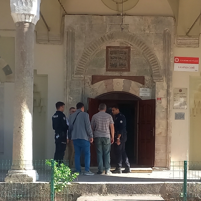 Manisa'da camide ahlaka aykırı davranış iddiasıyla 2 şüpheli tutuklandı