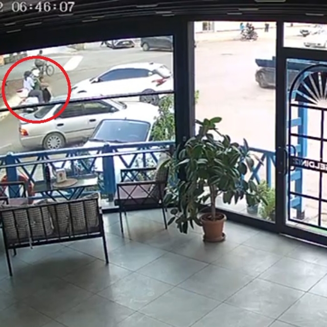 22 gün arayla aynı kavşakta kaza yaptı