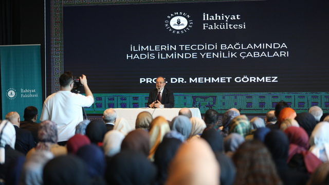 Samsun'da "İlimlerin Tecdidi Bağlamında Hadis İlminde Yenilik Çabaları" konferansı