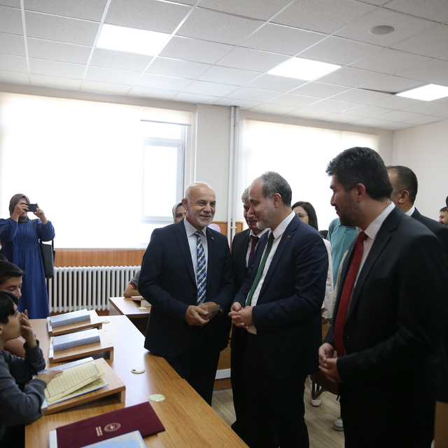 Niğde'de tilavet ve etkinlik sınıfları açıldı