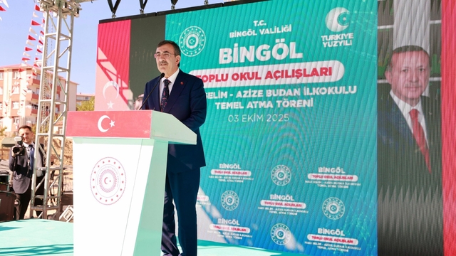 Cevdet Yılmaz: Merhametle birleşmeyen bilginin insanlığa faydası yok (2)