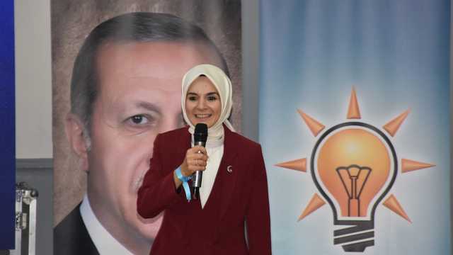 Bakan Göktaş, Afyonkarahisar'da AK Parti Kadın Kolları İl Danışma Meclisi toplantısında konuştu: