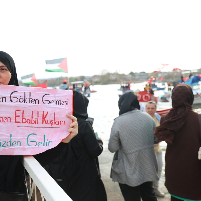 Küresel Sumud Filosu'na destek için Karadeniz'e açıldılar