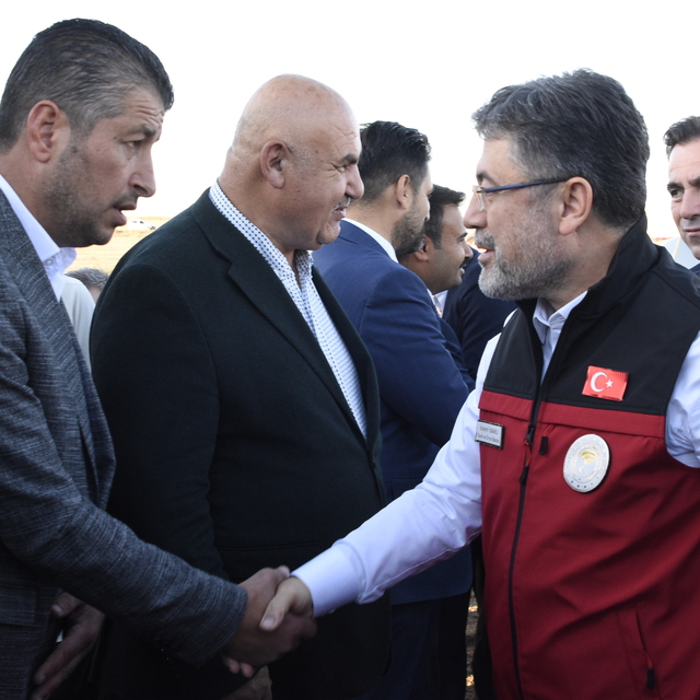 Bakan Yumaklı: Tüketicilerimizin uygun fiyata ürün almasını engelleyecek bü...