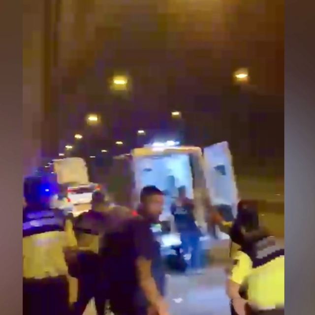 Osmaniye'de yolcu otobüsü, TIR'a çarptı: 8 yaralı