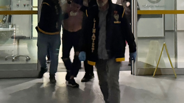 Manisa'da kız kardeşine şiddet uygulayan şüpheli yakalandı