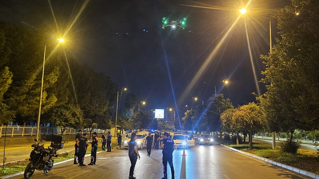 Adana'da 763 polis ile dronlu asayiş uygulaması; aranan 79 kişi yakalandı