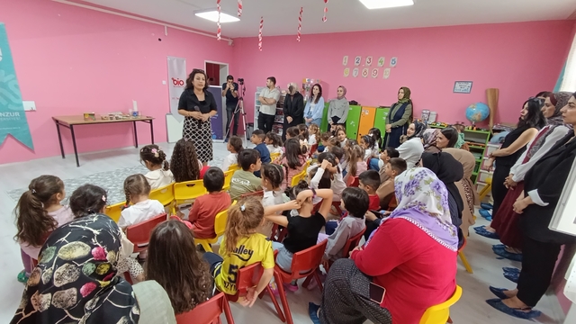 Çemişgezek'te anaokulu öğrencilerine tarım eğitimi verildi