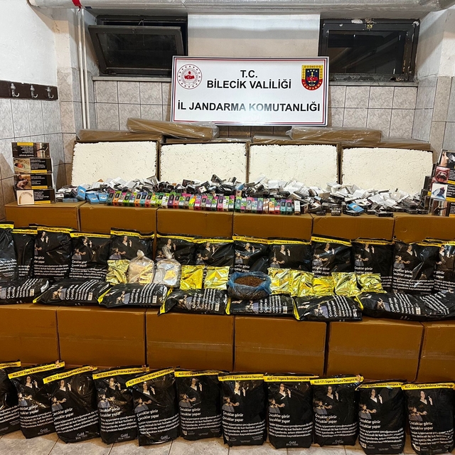 Bilecik'te gümrük kaçağı 569 bin makaron ele geçirildi