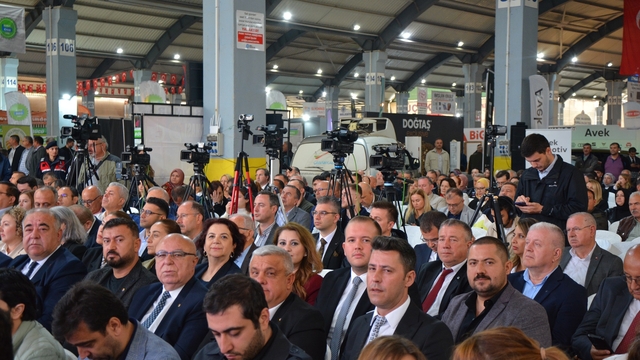 Biga'da 19. Gıda Tarım Hayvancılık ve Teknolojileri Fuarı açıldı