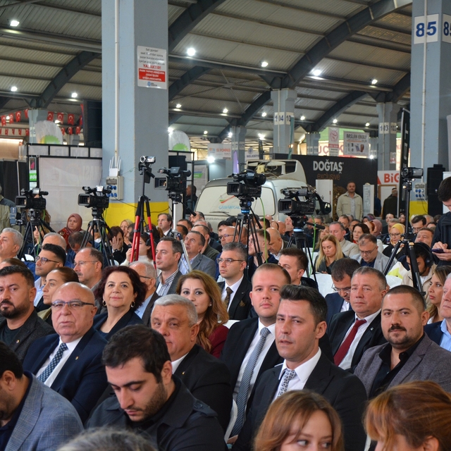 Biga'da 19. Gıda Tarım Hayvancılık ve Teknolojileri Fuarı açıldı