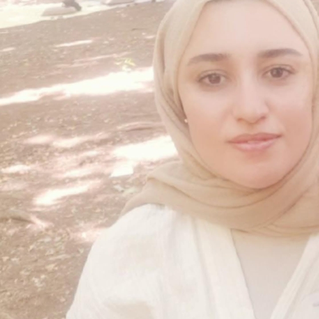 Mardin'de otomobilin çarptığı Berivan, toprağa verildi