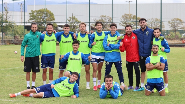 Menemen FK zirve aşkına