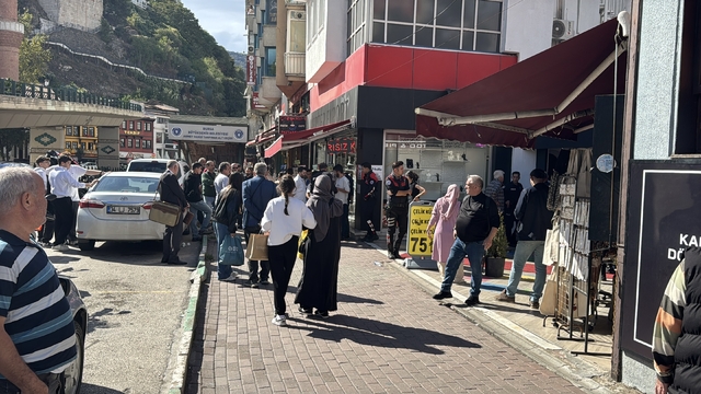 Bursa'daki bıçaklı ve silahlı kavgada 4 kişi yaralandı