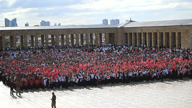 LÖSEV'den Anıtkabir'e ziyaret