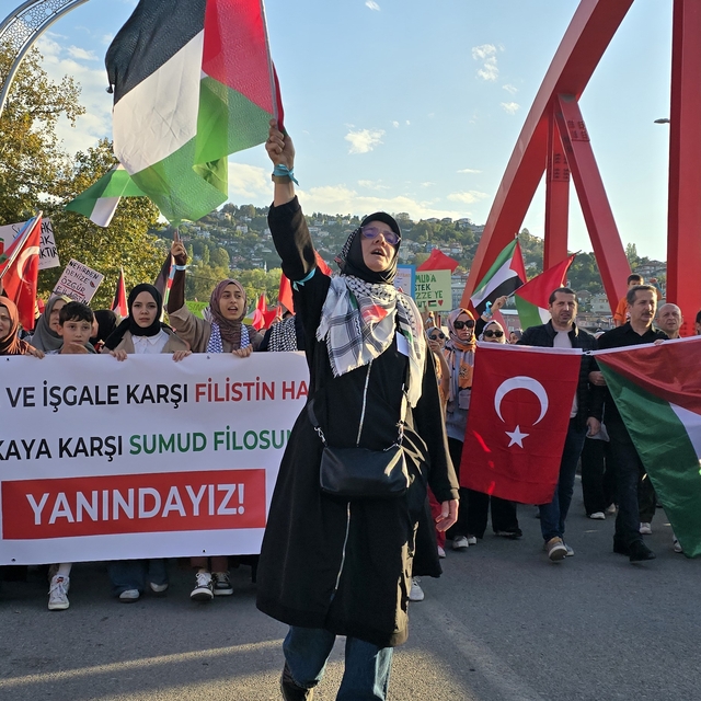Zonguldak'ta Küresel Sumud Filosu'na destek yürüyüşü yapıldı