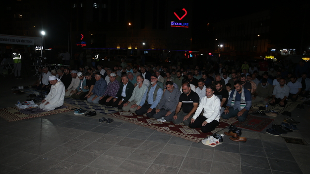 Diyarbakır'da İsrail'in Gazze'ye saldırıları protesto edildi