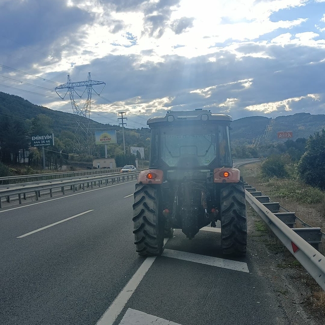 Bolu'da trafik kazasında 2 kişi yaralandı