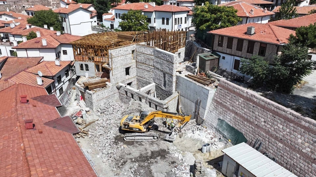 Ankara Kalesi'nde "gastronomi merkezi" için çalışmalar başladı