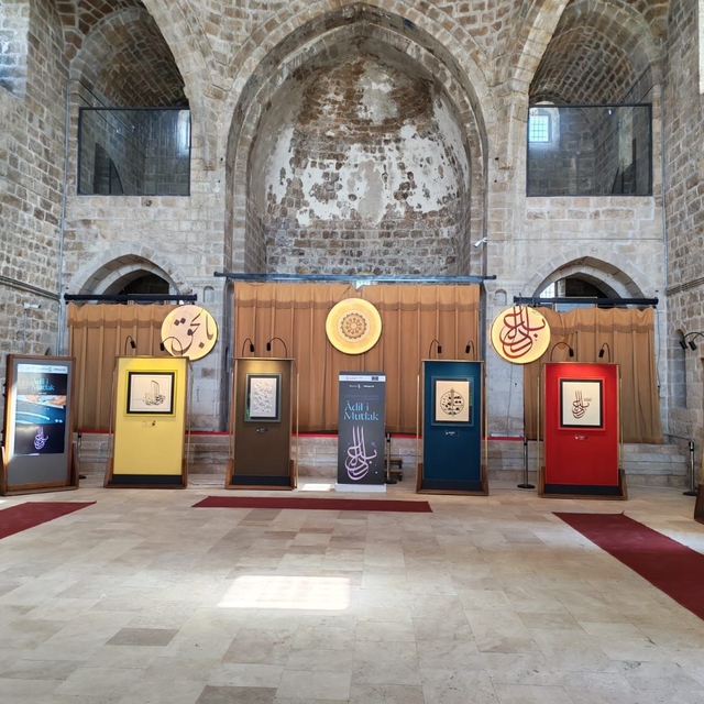 Âdil-i Mutlak Hat Eserleri Sergisi Malatya'da sanatseverlerle buluştu