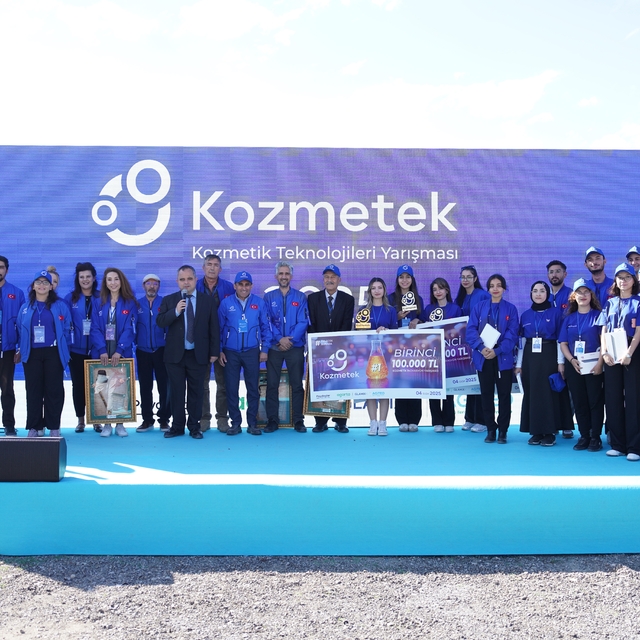 Kozmetik Teknolojileri Yarışması Ankara'da gerçekleştirildi
