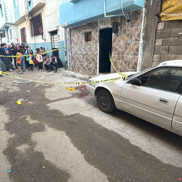 Gaziantep'te bir kişi, ağabeyini bıçakla öldürdüğü iddiasıyla gözaltına alı...