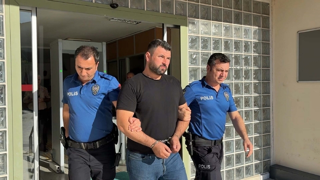 Otomobilin çarptığı motosikletin sürücüsü öldü, eşi yaralandı (2)