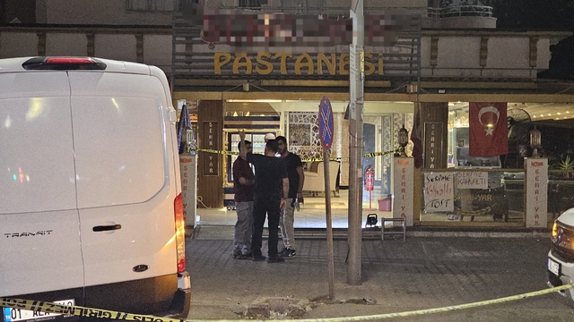 Pastaneye pimi çekilmemiş el bombası attı