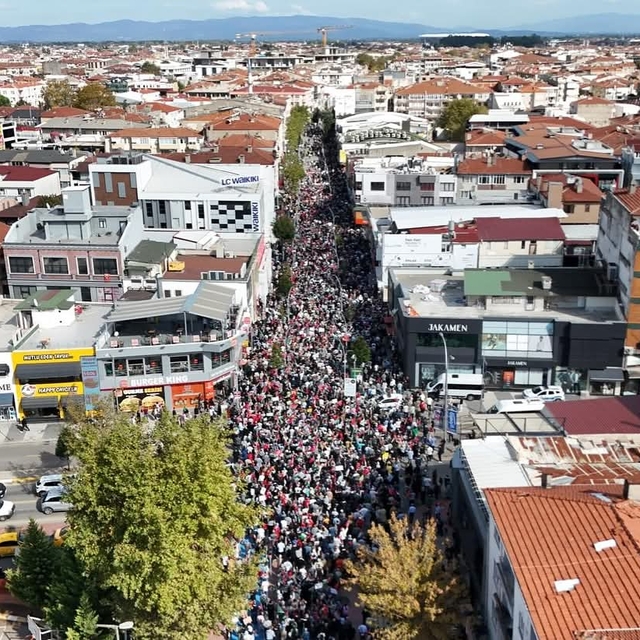 Sakarya'da Filistin'e destek yürüyüşü