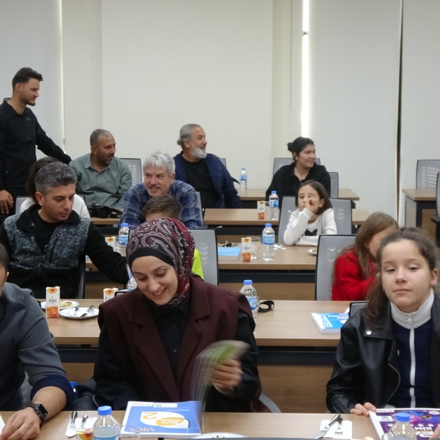 Gönüllü polis memurları, polis çocuklarına eğitim desteği verecek