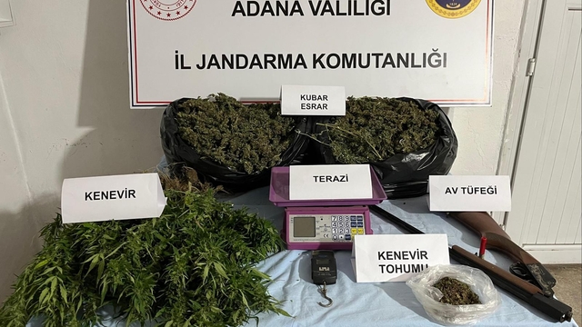 Adana'da 10 kilo 230 gram esrar ele geçirildi