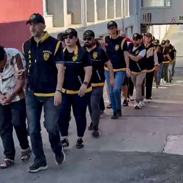 Fuhuş şebekesi çökertildi; 14 şüpheli tutuklandı, 20 kadın kurtarıldı