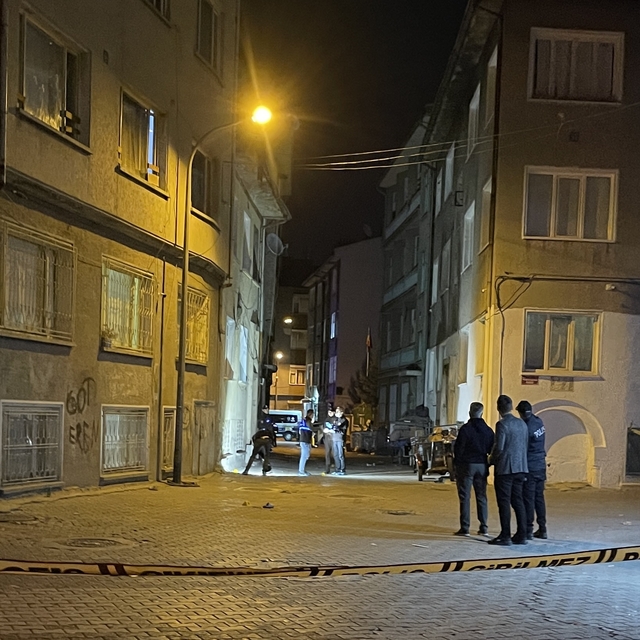 Konya'da silahlı kavgada 5 yaşındaki çocuk öldü, 2 kişi yaralandı