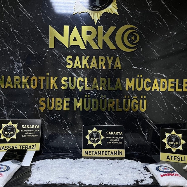 Sakarya'da uyuşturucu operasyonu: 2 tutuklama