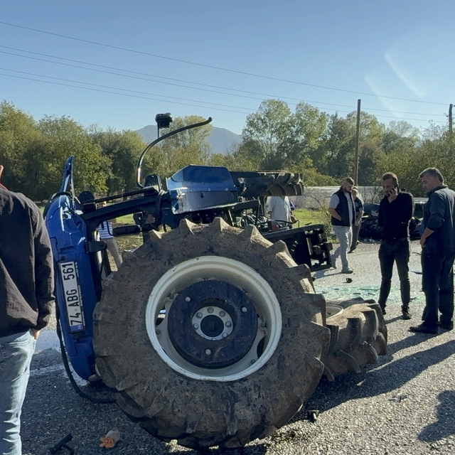 Bartın'da zincirleme kaza: 4 yaralı