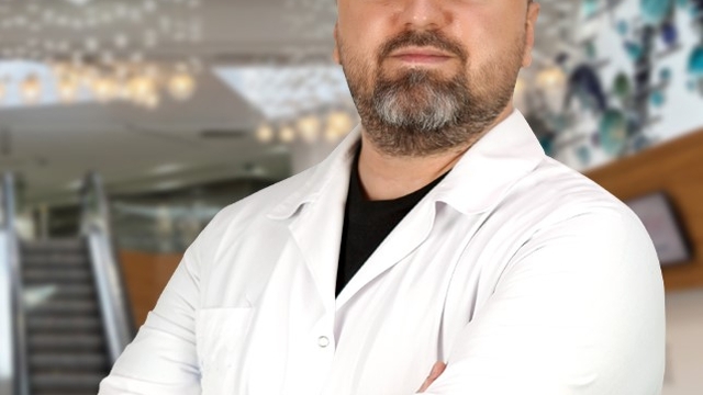 Op. Dr. Çayır: Sonbaharda estetik operasyon geçirenler için bakım adımları önemli