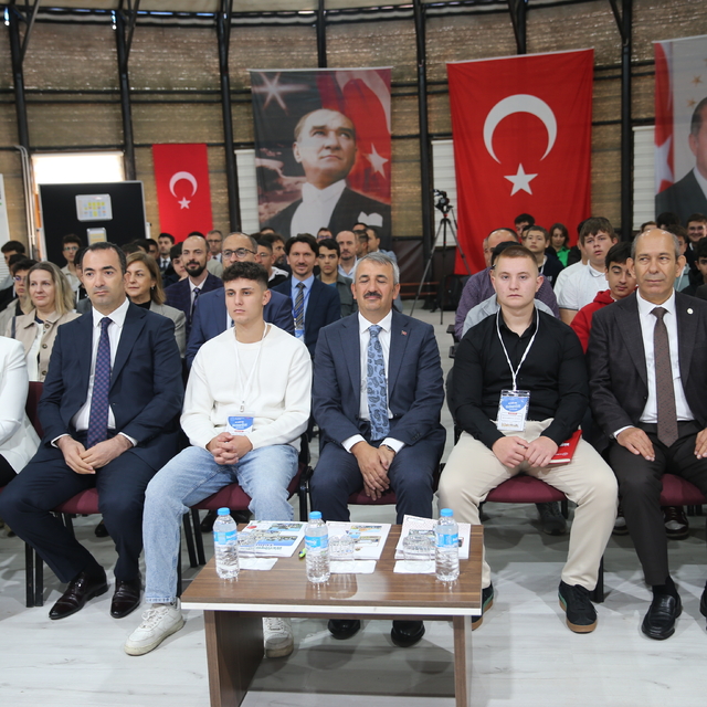 "Türkiye Yüzyılı'nda Maziden Atiye Edirne" kamp programlarıyla öğrenciler E...