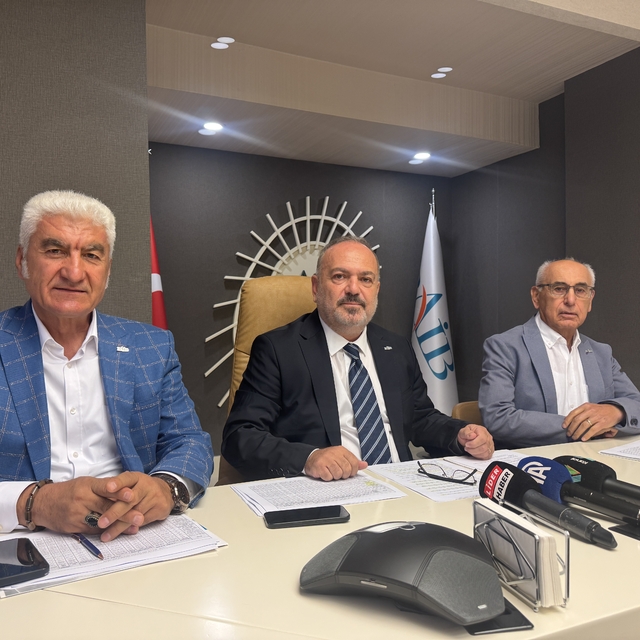 Batı Akdeniz'in ihracatı 2 milyar doları aştı