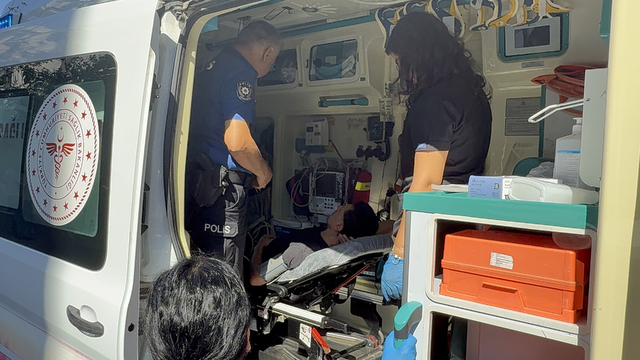 Kardeşlerin kavgası: 2 yaralı