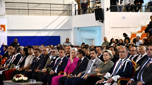 BŞEÜ'nün "2025-2026 Akademik Yılı Açılış Töreni" yapıldı