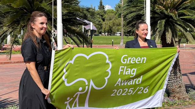 Antalya'daki Atatürk Kültür Parkı'na "Yeşil Bayrak" ödülü verildi