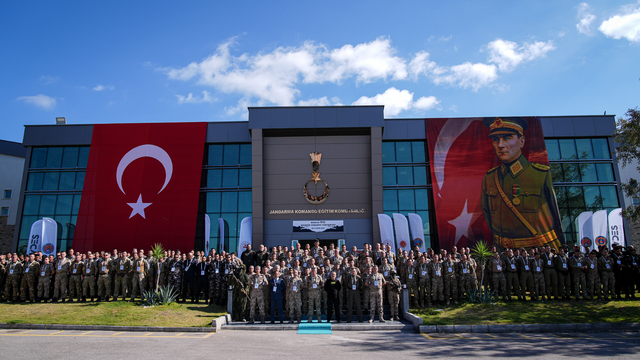 İzmir'de Boran-7 Uluslararası Keskin Nişancı Yarışması başladı