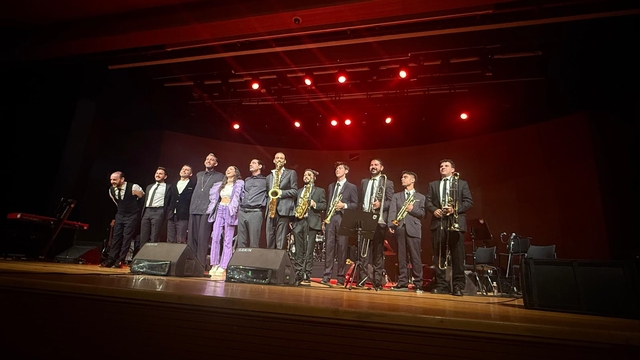 Bursa'da M Lisa ve Tolga Bilgin konser verdi