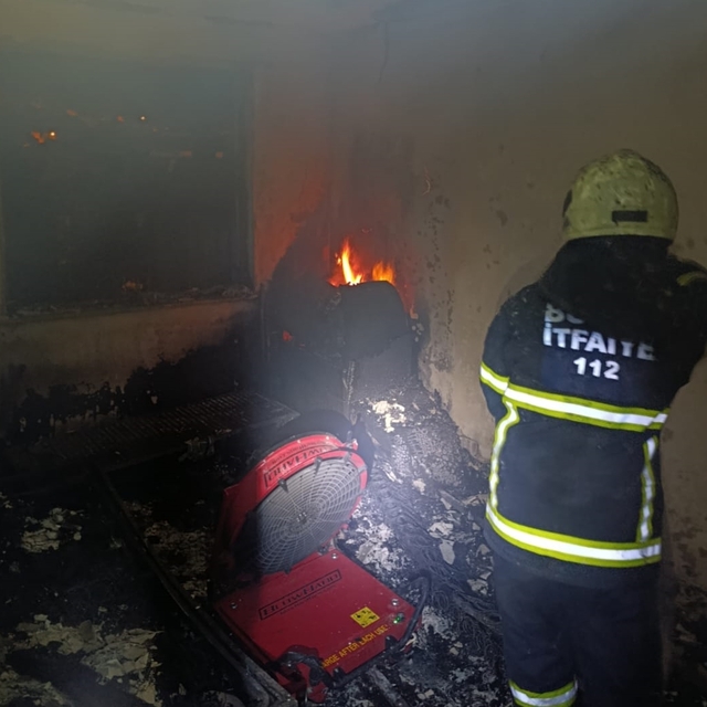 Burdur'da evde çıkan yangın söndürüldü